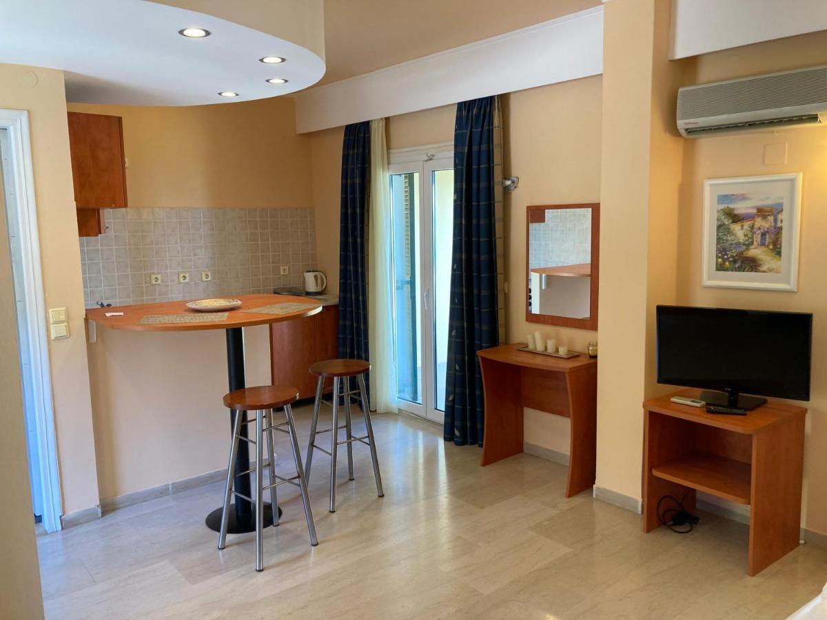 Aliki'S Comfortable Holiday Apartments-Great Location ニサキオン エクステリア 写真