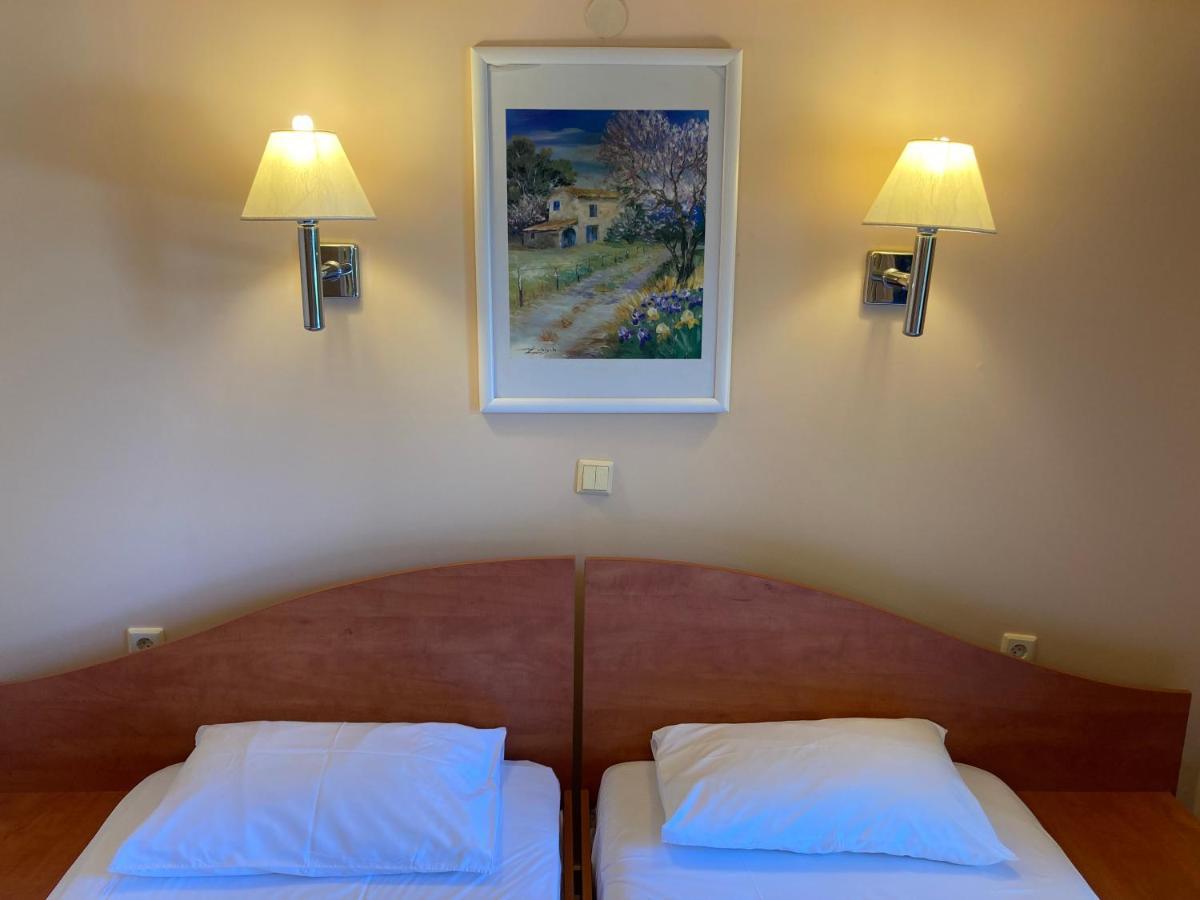 Aliki'S Comfortable Holiday Apartments-Great Location ニサキオン エクステリア 写真